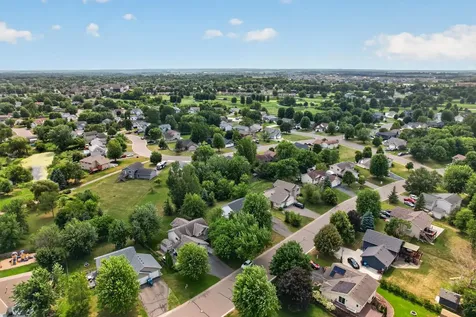 10607 56th Street NE Albertville MN 55301