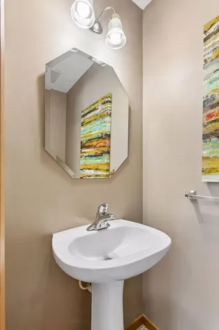 7764 Arboretum Village Chanhassen MN 55317