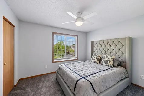 7764 Arboretum Village Chanhassen MN 55317