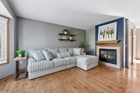 7764 Arboretum Village Chanhassen MN 55317