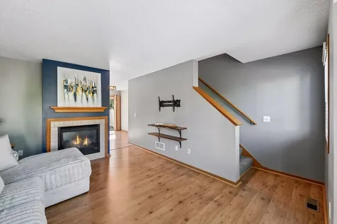 7764 Arboretum Village Chanhassen MN 55317