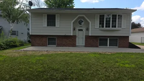 1004 21st Street SE Rochester MN 55904