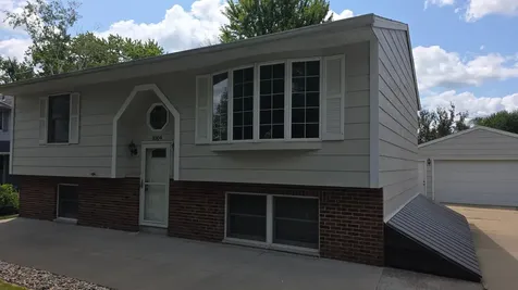 1004 21st Street SE Rochester MN 55904