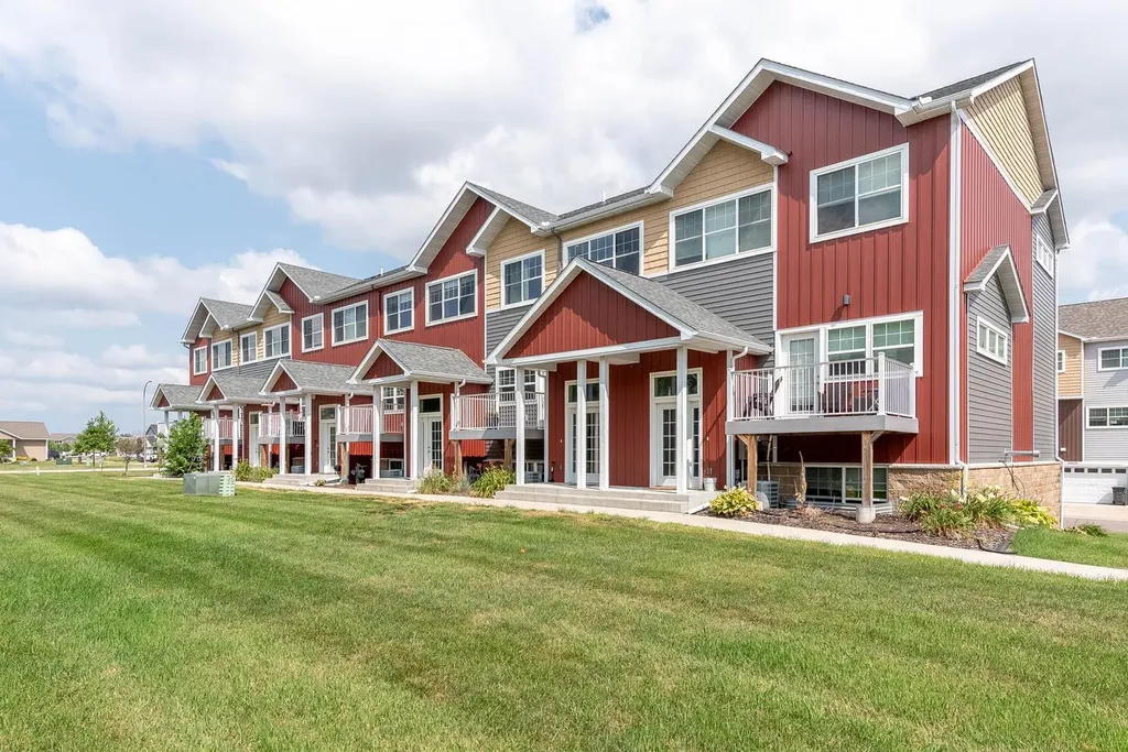 3025 Bluestem Trail Mankato MN 56001