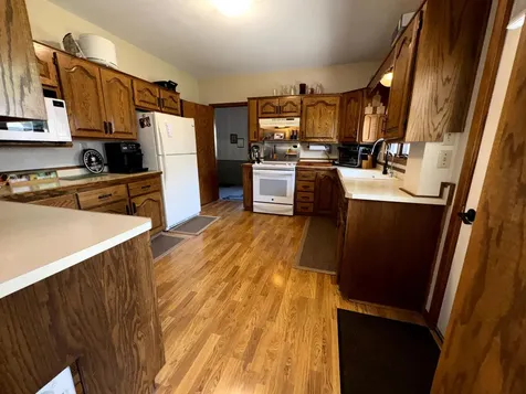 316 S Ash Street Crookston MN 56716