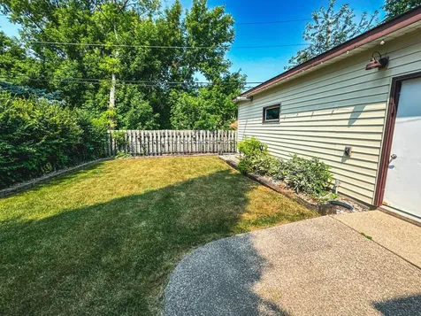 316 S Ash Street Crookston MN 56716