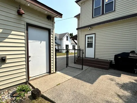 316 S Ash Street Crookston MN 56716
