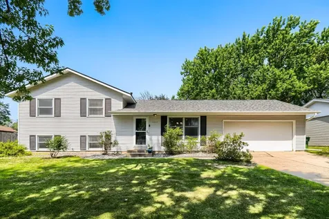 10439 Thrush Street NW Coon Rapids MN 55433