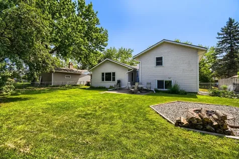 10439 Thrush Street NW Coon Rapids MN 55433