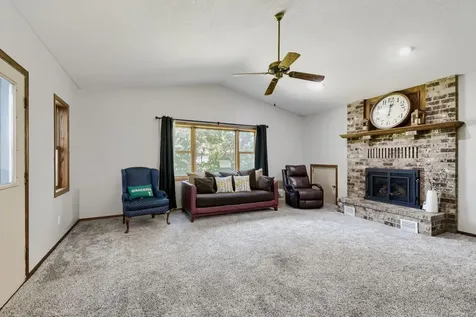 10439 Thrush Street NW Coon Rapids MN 55433