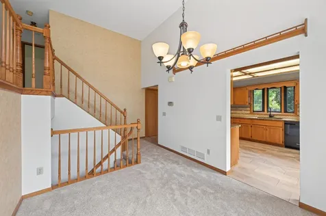 7238 Taffy Way Eden Prairie MN 55346