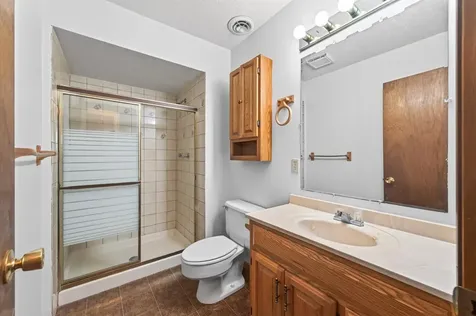 7238 Taffy Way Eden Prairie MN 55346