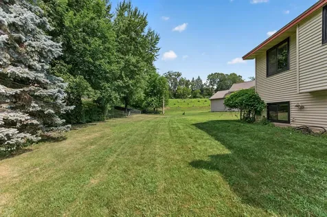 7238 Taffy Way Eden Prairie MN 55346