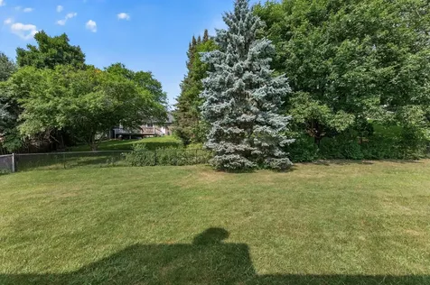 7238 Taffy Way Eden Prairie MN 55346