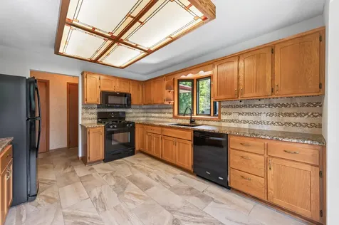 7238 Taffy Way Eden Prairie MN 55346
