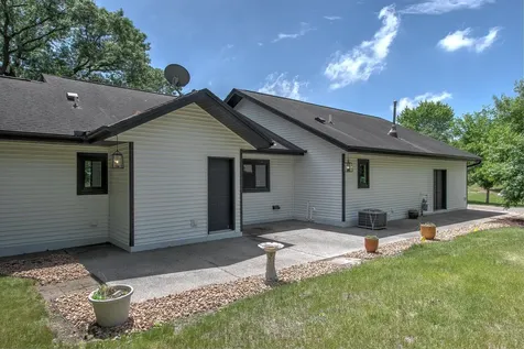 28478 144th Street NW Zimmerman MN 55398