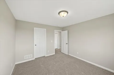 1404 Woods Road NE Isanti MN 55040