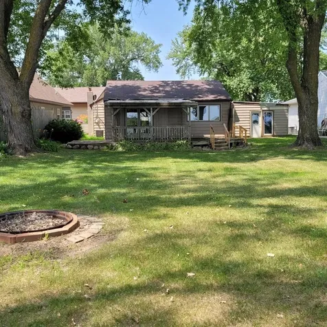 2375 Cottonwood Lake Drive Windom MN 56101