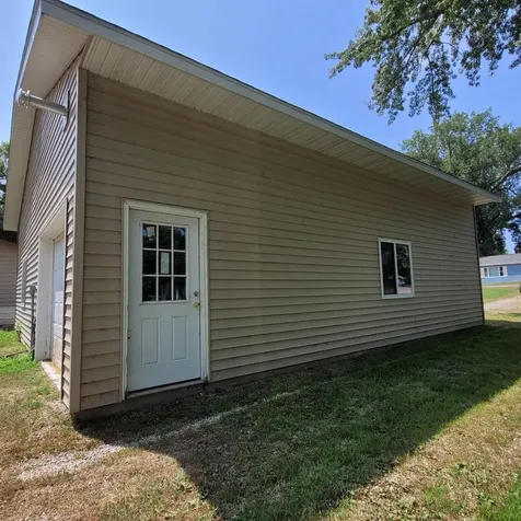 2375 Cottonwood Lake Drive Windom MN 56101