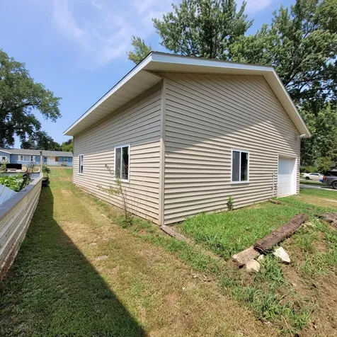 2375 Cottonwood Lake Drive Windom MN 56101