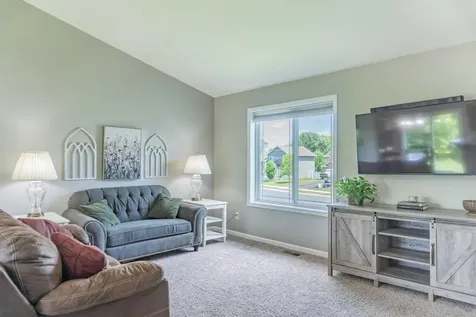1635 Hidden Trail Mayer MN 55360