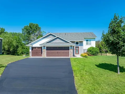 1635 Hidden Trail Mayer MN 55360