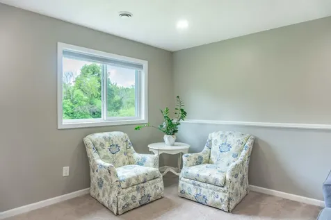 1635 Hidden Trail Mayer MN 55360
