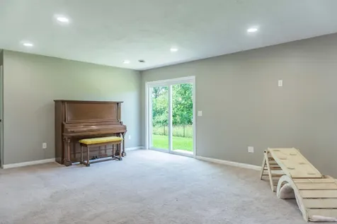 1635 Hidden Trail Mayer MN 55360
