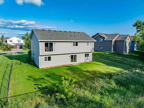 1635 Hidden Trail Mayer MN 55360