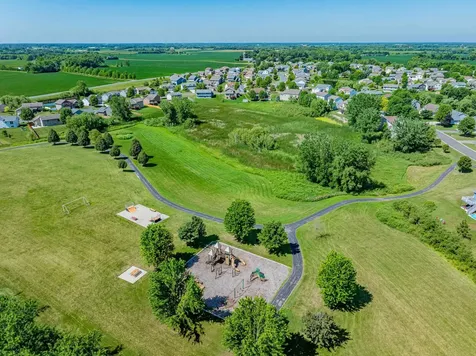1635 Hidden Trail Mayer MN 55360