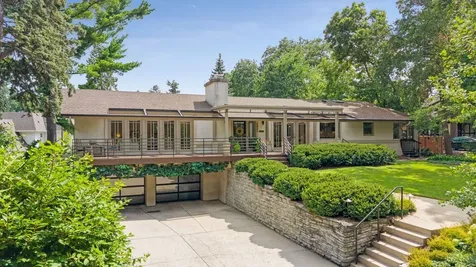 4847 E Lake Harriet Parkway Minneapolis MN 55419