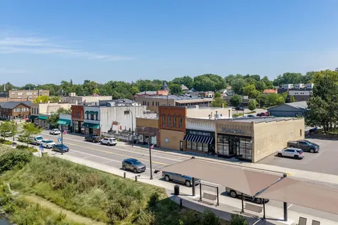 120 River Street N Delano MN 55328