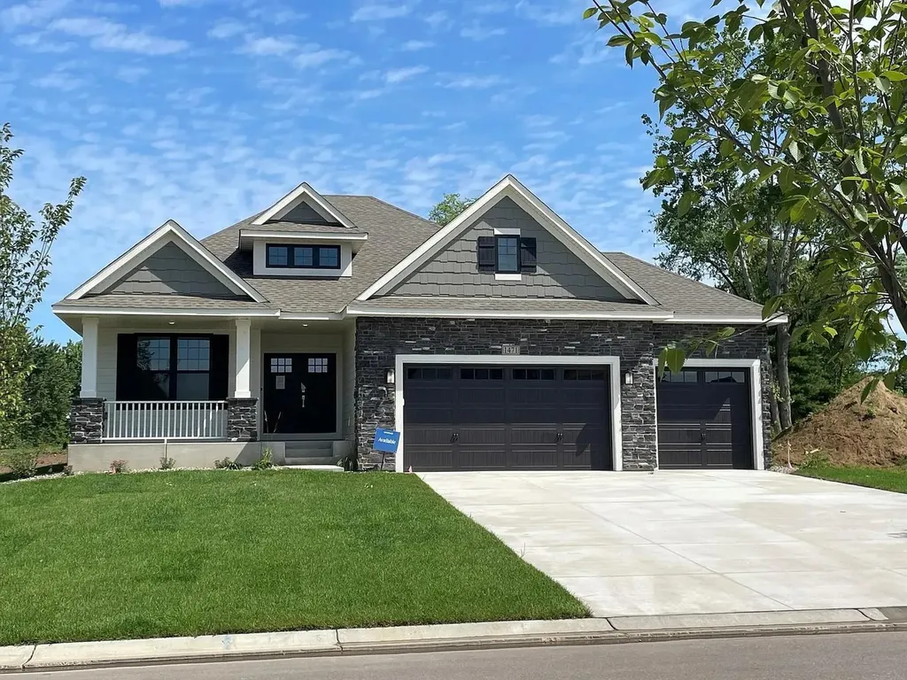 1471 Palmer Drive N Lake Elmo MN 55042