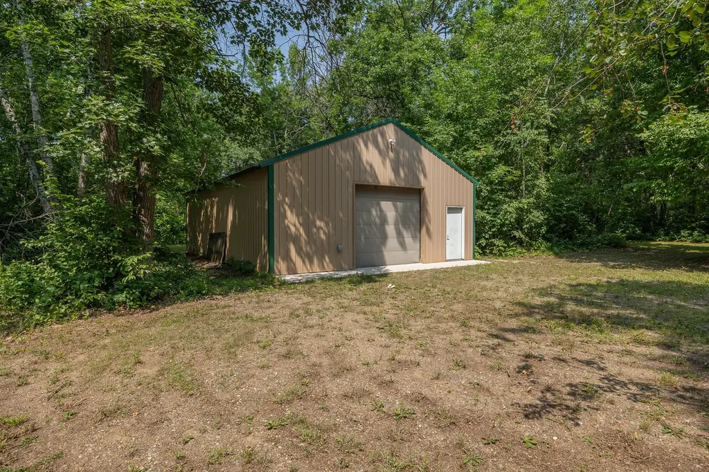 4134 Division Street W Backus MN 56435