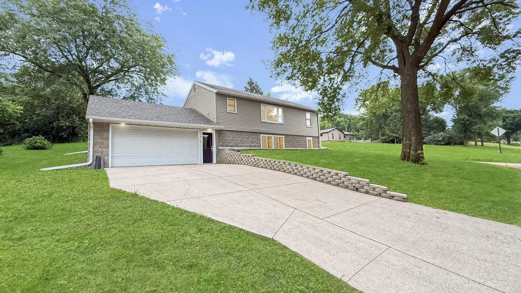 1416 Ridgeview Drive Montevideo MN 56265