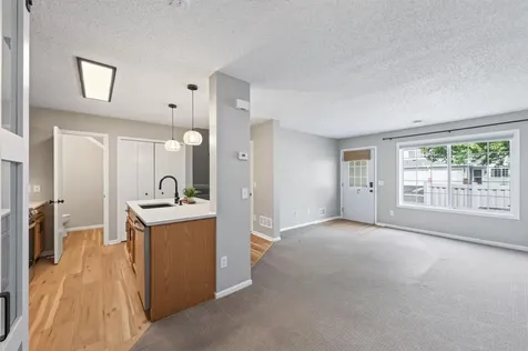 7047 139th Avenue NW Anoka MN 55303