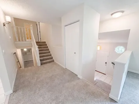 2509 Oakwood Drive Burnsville MN 55306