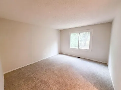 2509 Oakwood Drive Burnsville MN 55306