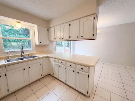 2509 Oakwood Drive Burnsville MN 55306