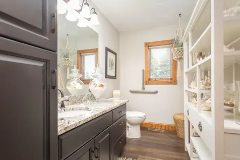 3021 Pinewood Lane NE Alexandria MN 56308