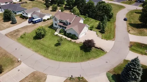 3021 Pinewood Lane NE Alexandria MN 56308