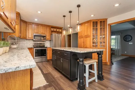3021 Pinewood Lane NE Alexandria MN 56308