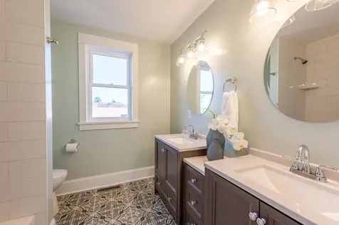 468 Warwick Street Saint Paul MN 55105