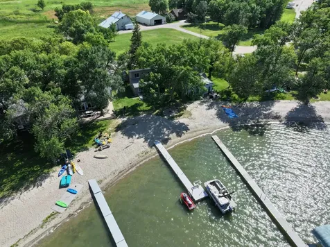 6640 147th Avenue SE Lake Lillian MN 56253