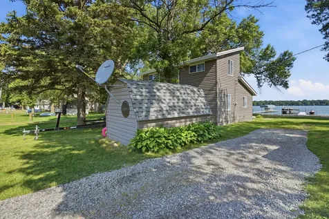 6640 147th Avenue SE Lake Lillian MN 56253