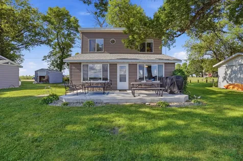6640 147th Avenue SE Lake Lillian MN 56253