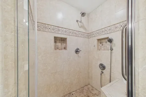 10670 57th Place N Plymouth MN 55442