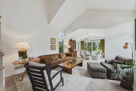 10670 57th Place N Plymouth MN 55442