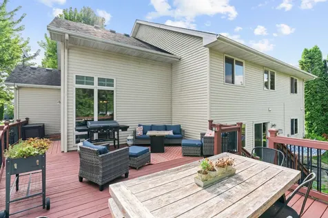 1361 Foxtail Glen Mayer MN 55360