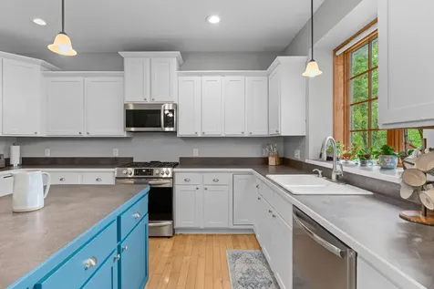1361 Foxtail Glen Mayer MN 55360